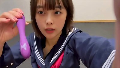 [æˆ‘æƒ³äº’ç›¸å±•ç¤ºæˆ‘ä»¬å¦‚ä½•è‡ªæ…°...] å½“æˆ‘ç”¨æŒ¯åŠ¨å™¨è‡ªæ…°æ—¶ï¼ŒæŒ¯åŠ¨å™¨ä¸Šæœ‰ç™½è‰²æ¶²ä½“ã€‚é¡½çš®çš„æ¶²ä½“ã€‚